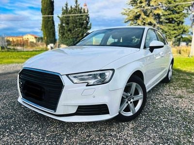 Usata Audi A3 Business 116 CV (85 kW) 2018 Bianco Berlina