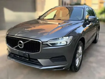 Usata Volvo XC60 Business Edition 190 CV (139 kW) 2019 Grigio SUV