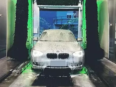 Usata BMW 114 102 CV (75 kW) 2012 Grigio Utilitaria