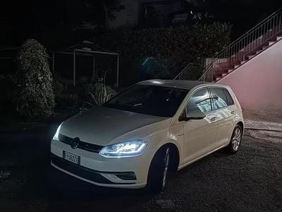 Usata VW Golf VII 130 CV (95 kW) 2019 Bianco Berlina