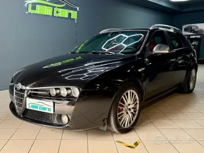 Usata Alfa Romeo 159 Super 170 CV (125 kW) 2011 Nero Station wagon