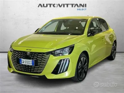 Usata Peugeot 208 Allure 101 CV (74 kW) 2024 Giallo Utilitaria