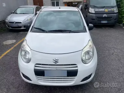 Usata Suzuki Alto 54 CV (39 kW) 2011 Bianco Utilitaria