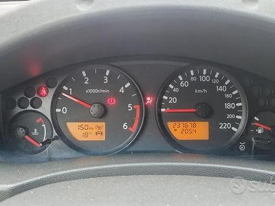 Usata Nissan Navara 2008 Grigio Pick-up