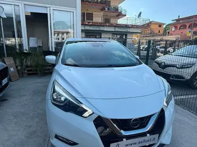 Usata Nissan Micra Tekna 90 CV (66 kW) 2017 Bianco Utilitaria