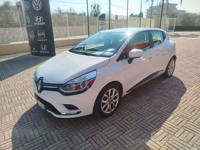 Usata Renault Clio IV Intens 75 CV (55 kW) 2017 Bianco Berlina