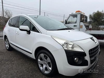 Usata Peugeot 3008 Business-Line 112 CV (82 kW) 2012 Bianco Station wagon