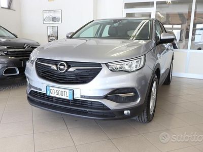 Usata Opel Grandland X Business 131 CV (96 kW) 2020 Grigio SUV