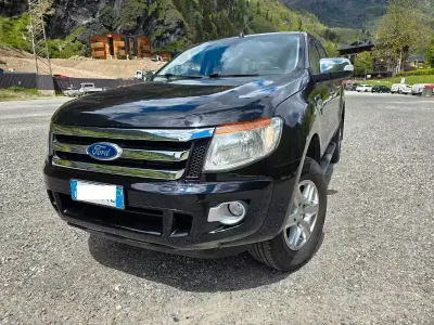 Usata Ford Ranger Limited 150 CV (110 kW) 2015 Nero Pick-up