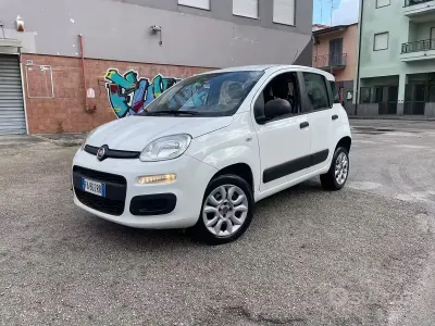 Begagnad Fiat Panda Lounge 85 HK (62 kW) 2016 Vit Halvkombi