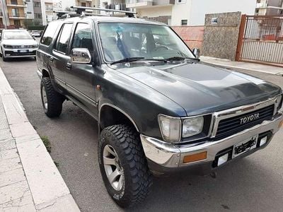 Usata Toyota 4 Runner 90 CV (66 kW) 1991 Verde SUV