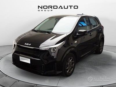 Usata Kia Picanto Urban 67 CV (49 kW) 2024 Nero Utilitaria