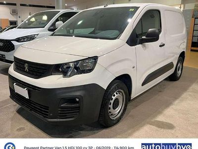 Gebraucht Peugeot Partner 102 PS (75 kW) 2019 Beige Van / Kleinbus