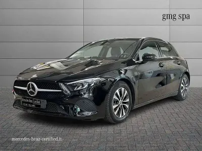 Usata Mercedes A180 Business 116 CV (85 kW) 2023 Nero Berlina