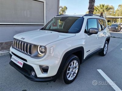 Begagnad Jeep Renegade Limited 140 HK (102 kW) 2020 Vit SUV