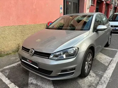 Usata VW Golf VII Highline 110 CV (80 kW) 2016 Grigio Berlina