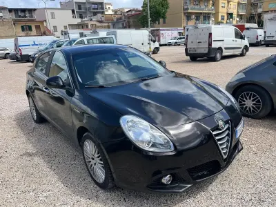 Gebraucht Alfa Romeo Giulietta 120 PS (88 kW) 2016 Schwarz Kleinwagen