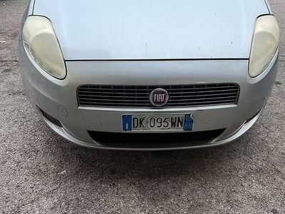 Usata Fiat Grande Punto 65 CV (47 kW) 2007 Grigio Utilitaria