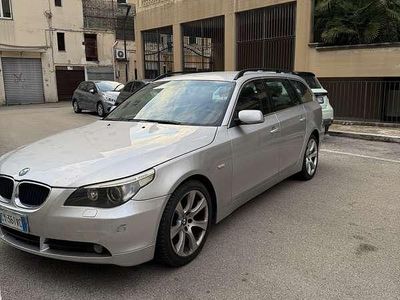 Usata BMW 530 218 CV (160 kW) 2005 Argento Station wagon