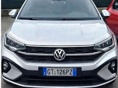 Begagnad VW Taigo R-line 110 HK (80 kW) 2024 Grå SUV