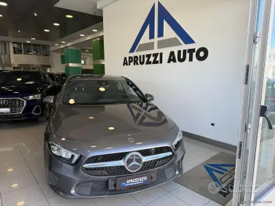 Usata Mercedes A180 116 CV (85 kW) 2020 Grigio Berlina