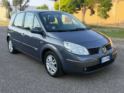 Usata Renault Scénic LIMITED 131 CV (96 kW) 2006 Grigio Monovolume