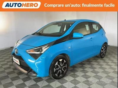 Usata Toyota Aygo 72 CV (52 kW) 2019 Blu Utilitaria