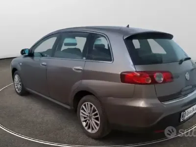 Usata Fiat Croma Dynamic 120 CV (88 kW) 2009 Marrone Station wagon