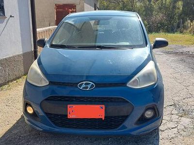 Usata Hyundai i10 2015 Blu Utilitaria