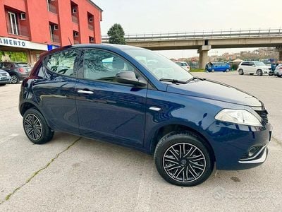Usata Lancia Ypsilon 2021 Blu Utilitaria