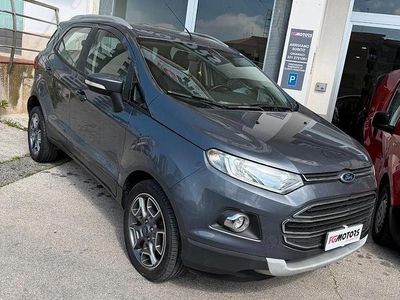 Usata Ford Ecosport Titanium 100 CV (73 kW) 2015 Grigio SUV