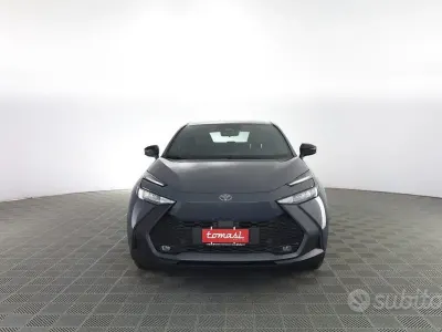 Nuova Toyota C-HR Active 140 CV (102 kW) 2025 Ash grey SUV