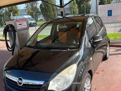 Opel Agila