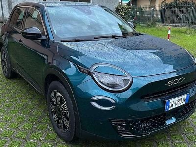 Occasion Fiat 600 101 ch (74 kW) 2024 Bleue SUV