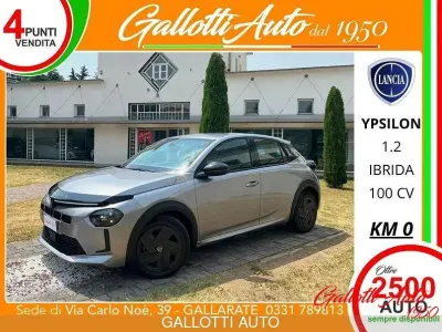 Nuova Lancia Ypsilon 110 CV (80 kW) 2025 Grigio Utilitaria