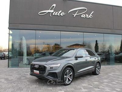 Usata Audi Q8 Sport 286 CV (210 kW) 2019 Grigio SUV