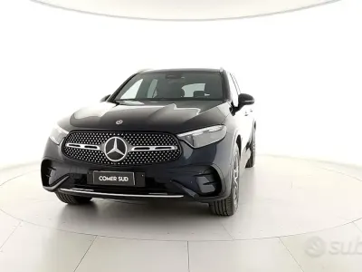 Begagnad Mercedes GLC220 AMG 197 HK (144 kW) 2022 Blå SUV