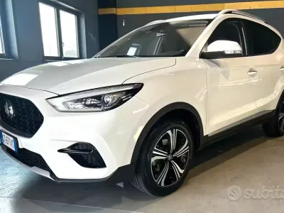 Usata MG ZS Comfort 106 CV (77 kW) 2024 Bianco SUV