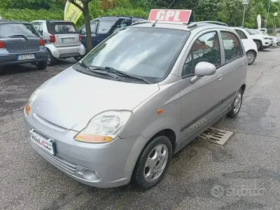 Usado Chevrolet Matiz SE 52 CV (38 kW) 2007 Gris Utilitario