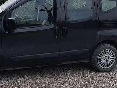 Usata Fiat Qubo Dynamic 95 CV (69 kW) 2011 Nero Monovolume
