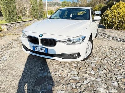 Usata BMW 318 150 CV (110 kW) 2018 Bianco Berlina