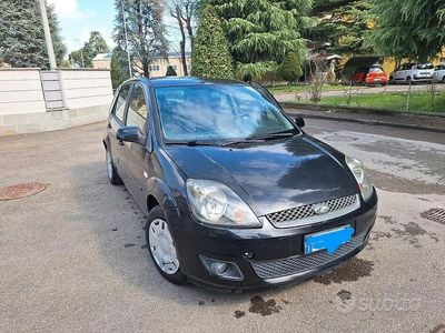 Usata Ford Fiesta 2007 Nero Utilitaria