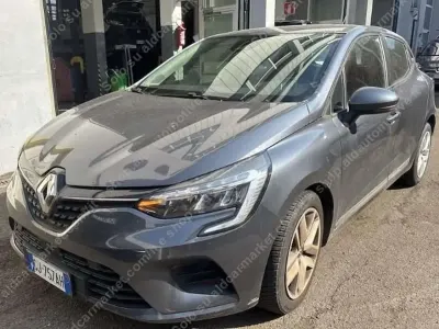Usata Renault Clio V Business 91 CV (66 kW) 2022 Grigio Berlina
