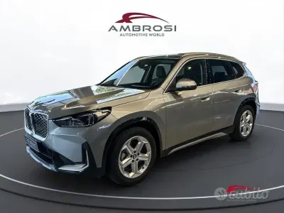 Nuova BMW iX1 xLine 150 kW (204 CV) 2026 Grigio SUV