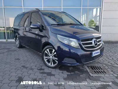 Usado Mercedes V220 163 CV (119 kW) 2014 Azul Monovolumen