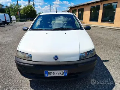 Occasion Fiat Punto S 60 ch (44 kW) 2000 Blanc Citadine