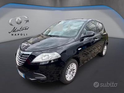 Usata Lancia Ypsilon Gold 69 CV (50 kW) 2014 Nero Utilitaria