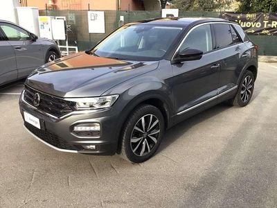 Usata VW T-Roc Style 110 CV (80 kW) 2021 Grigio SUV
