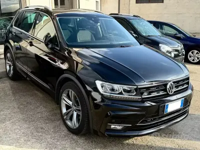 Usata VW Tiguan R-line 116 CV (85 kW) 2019 Nero SUV