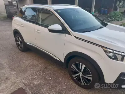 Usata Peugeot 3008 Active 131 CV (96 kW) 2021 SUV